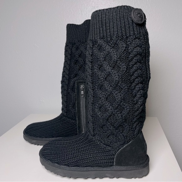UGG Classic Cardi Cableknit Boots Black Zip Tall Size 7US Womens - Picture 1 of 15